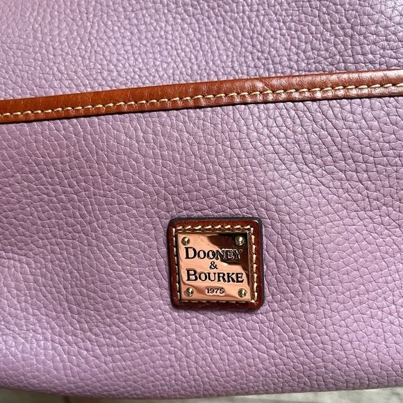 Dooney & Bourke Pebble Grain Katie Crossbody Purple Mauve Brown Leather Bag - Picture 8 of 12